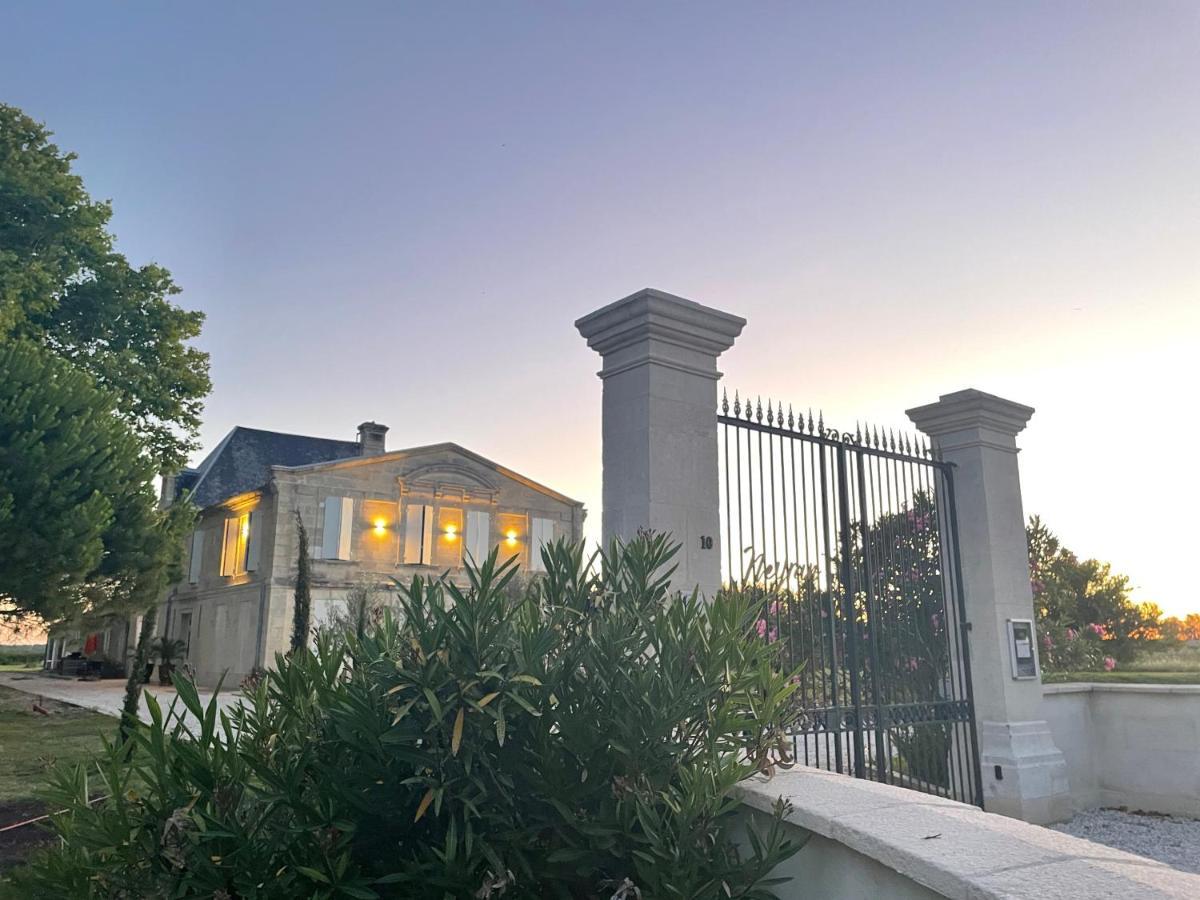 Chateau De Neyran Chambre D'Hotes & Spa Soulac-sur-Mer Kültér fotó